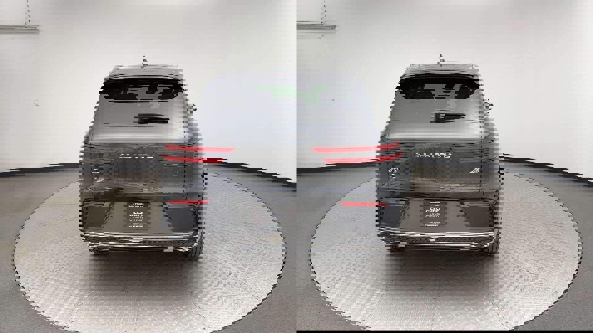 Certified 2026 Genesis GV70 2.5T image 3