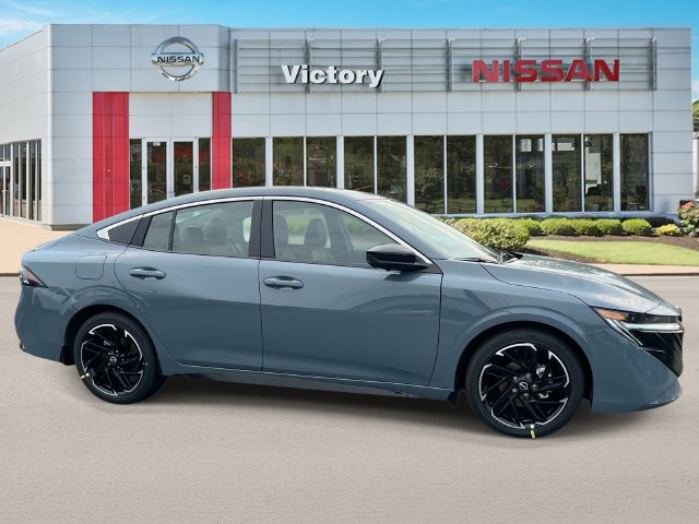 New 2026 Nissan Sentra SR w/ SR Premium Package FWD image 2