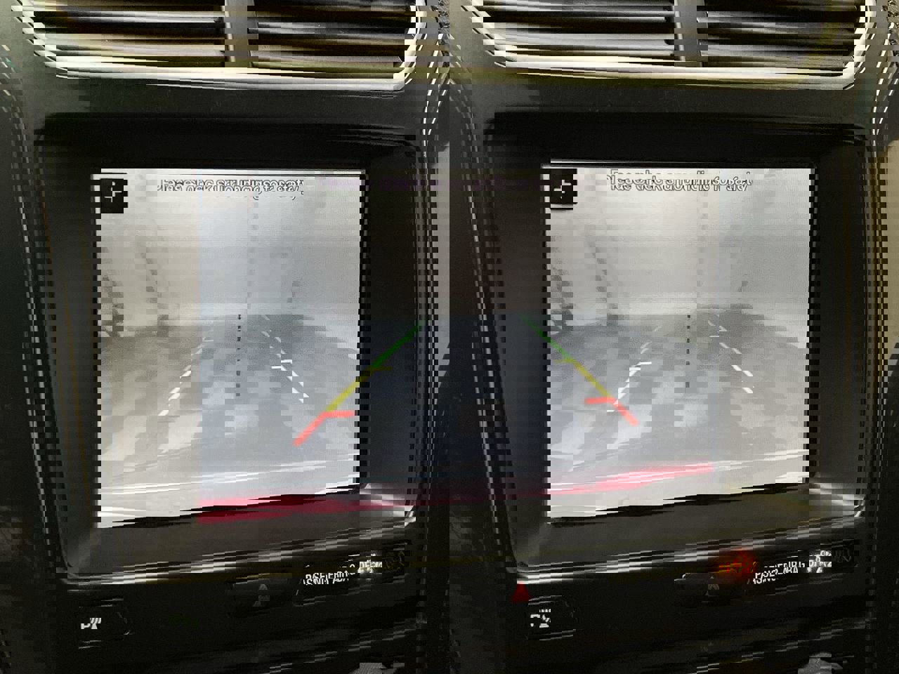 Used 2018 Ford Explorer XLT w/ Equipment Group 202A AWD/4WD image 6