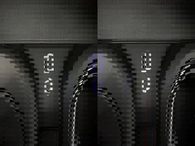 Used 2023 GMC Sierra 1500 AT4 w/ AT4 Preferred Package AWD/4WD image 16