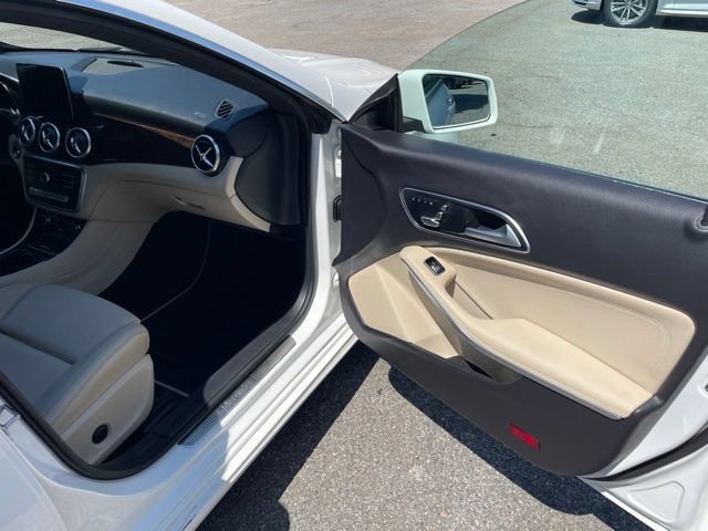 Used 2018 Mercedes-Benz CLA 250 image 13
