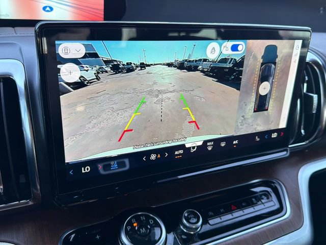 Used 2025 Ford Expedition Max King Ranch image 24