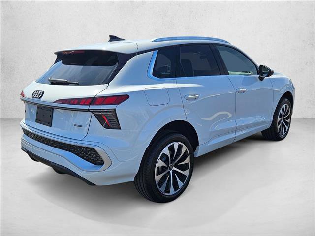 New 2026 Audi Q3 quattro 2.0T AWD/4WD image 2