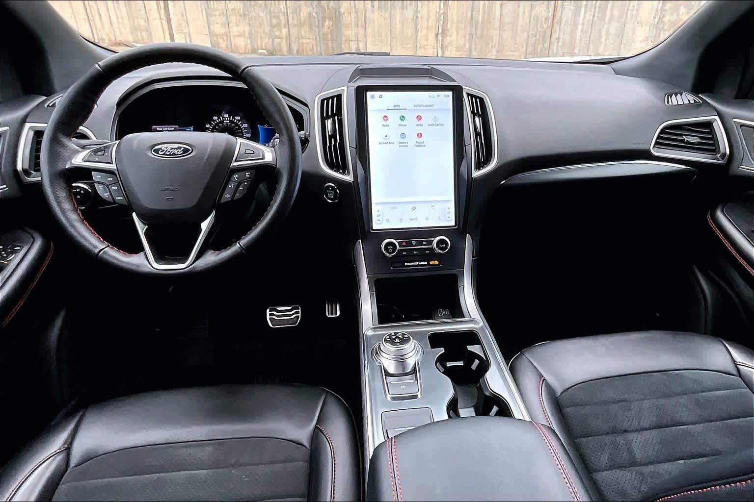 Used 2022 Ford Edge ST-Line AWD/4WD image 15