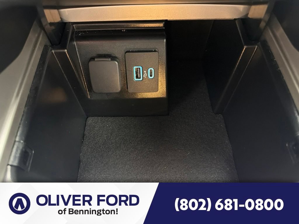 Used 2023 Ford Explorer Limited AWD/4WD image 30
