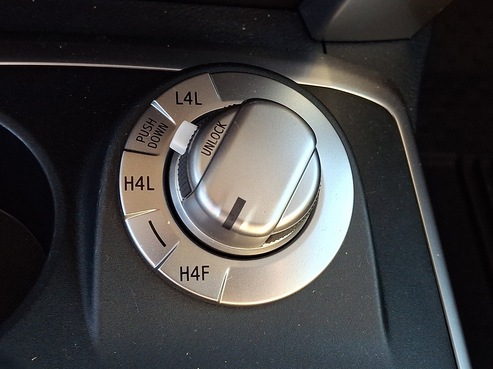 Used 2021 Toyota 4Runner Limited AWD/4WD image 25