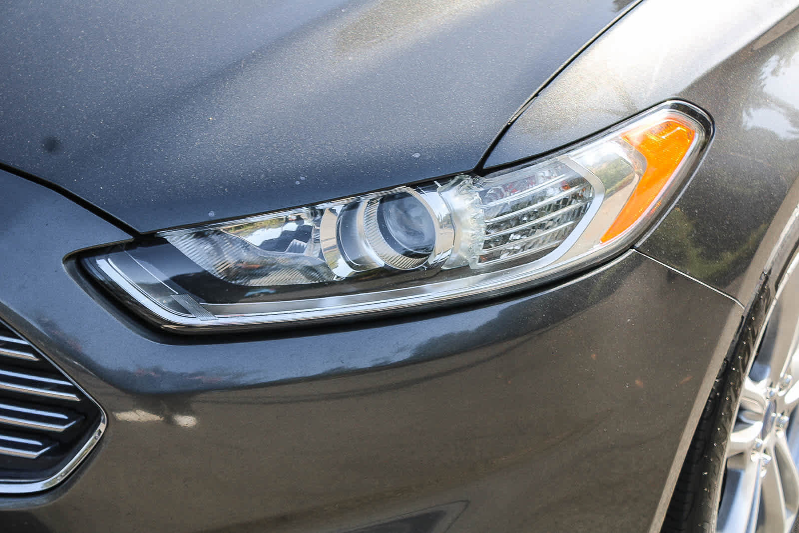 Used 2015 Ford Fusion Titanium FWD image 8