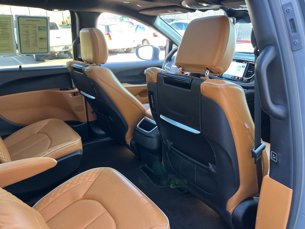 Certified 2022 Chrysler Pacifica Pinnacle image 26