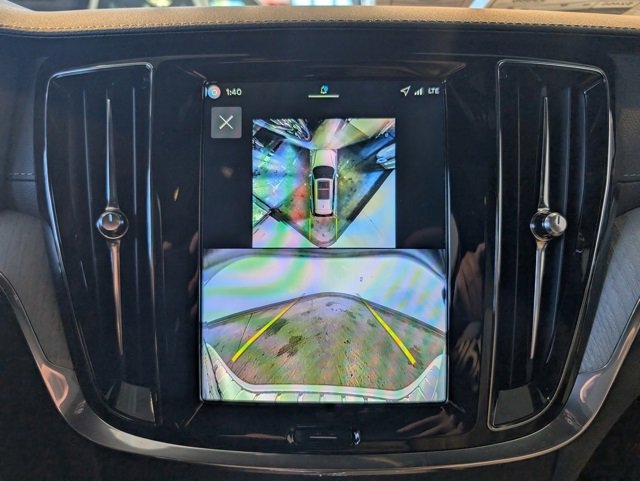 New 2026 Volvo V60 B5 Cross Country Ultra w/ Protection Package Premier image 20