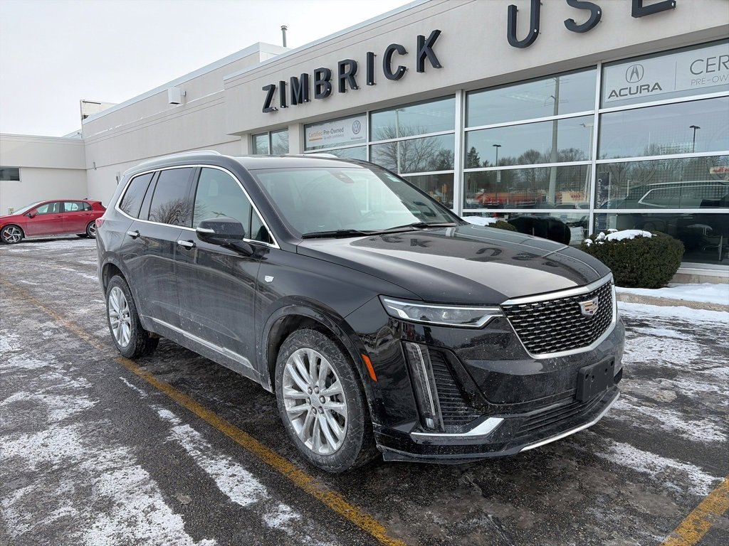 Used 2020 Cadillac XT6 Premium Luxury image 2