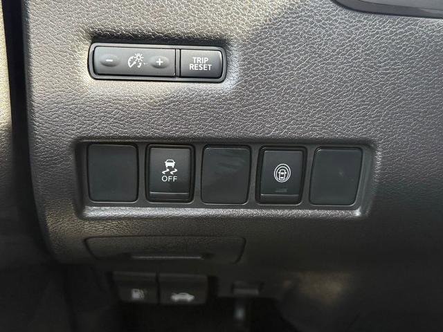 Certified 2024 Nissan Murano SV w/ SV Midnight Edition Package image 26