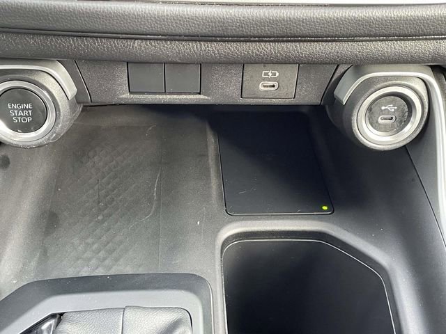 Used 2025 Toyota Grand Highlander AWD image 25