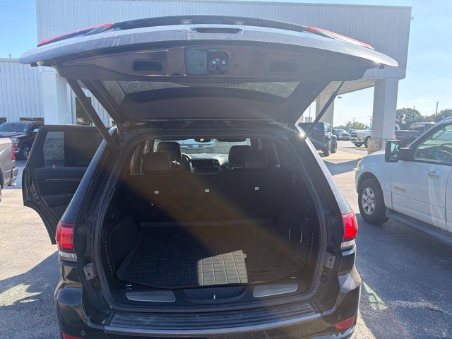 Used 2020 Jeep Grand Cherokee High Altitude RWD image 9