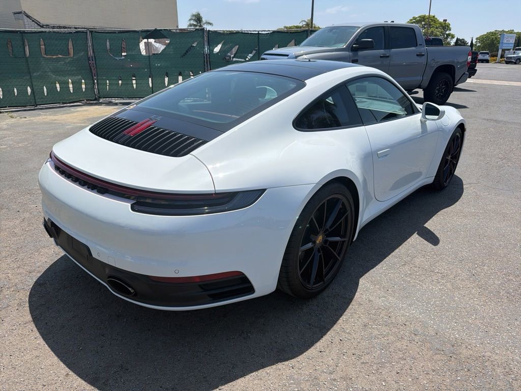 Used 2020 Porsche 911 Carrera RWD image 4