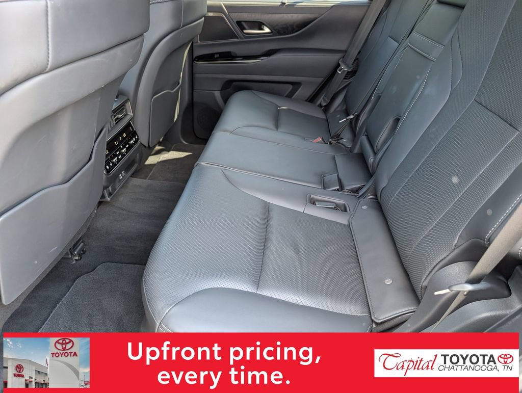 Used 2024 Lexus LX 600 4WD w/ Appearance Package image 11