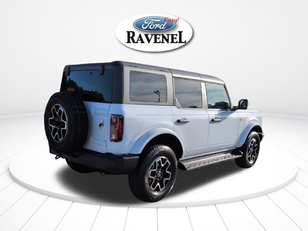 New 2026 Ford Bronco Outer Banks AWD/4WD image 4