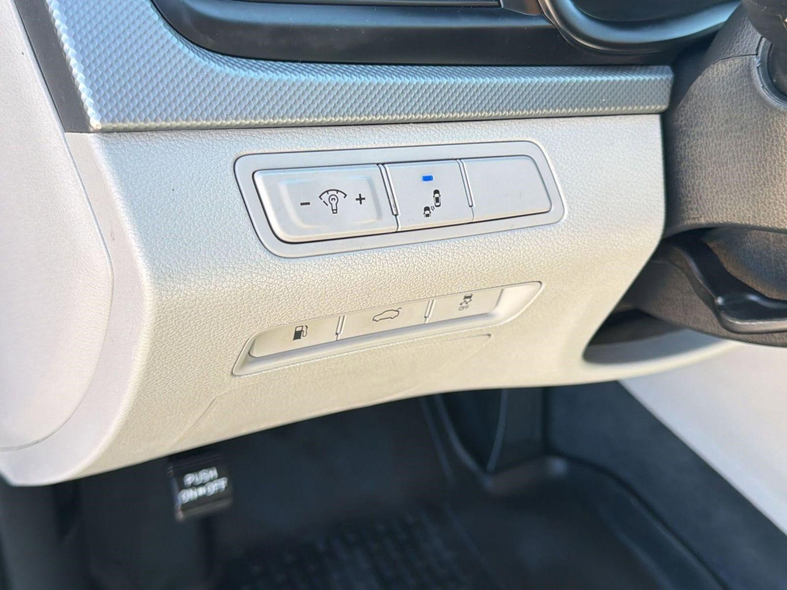 Used 2019 Hyundai Sonata SE image 18