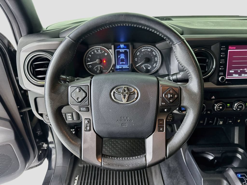 Used 2020 Toyota Tacoma TRD Off-Road w/ Technology Package AWD/4WD image 13