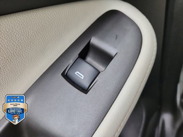 Certified 2024 Buick Encore GX Preferred FWD image 10