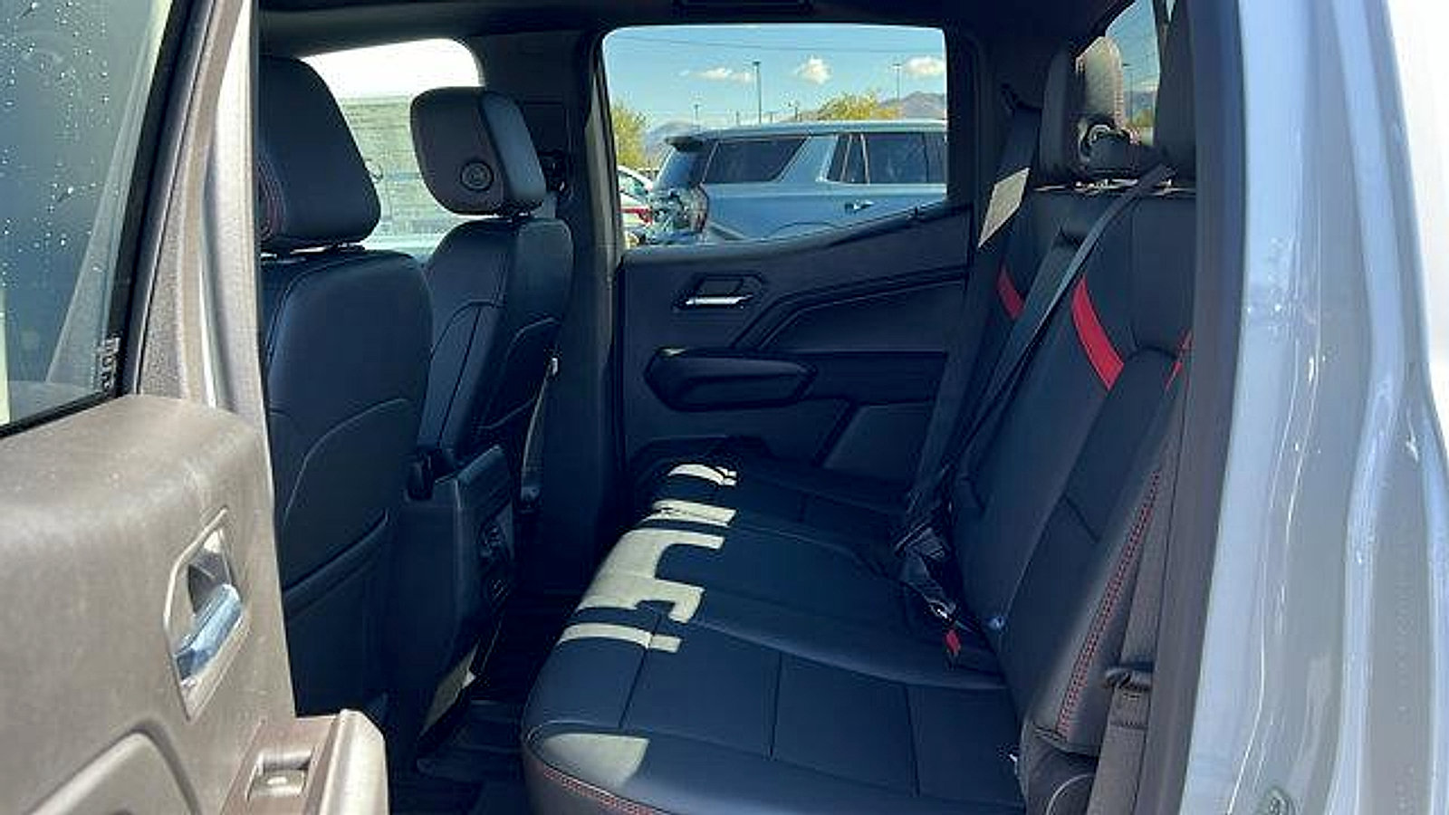 New 2026 Chevrolet Colorado Z71 w/ Technology Package image 15