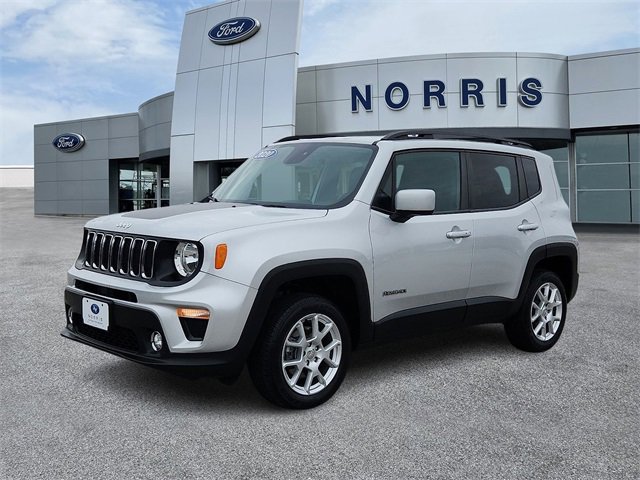 Used 2020 Jeep Renegade Latitude w/ Cold Weather Group image 2