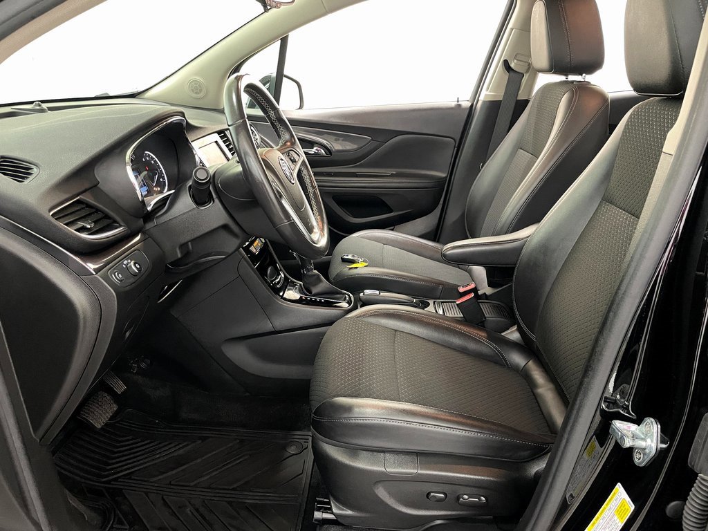 Certified 2022 Buick Encore Preferred w/ Safety Package image 7