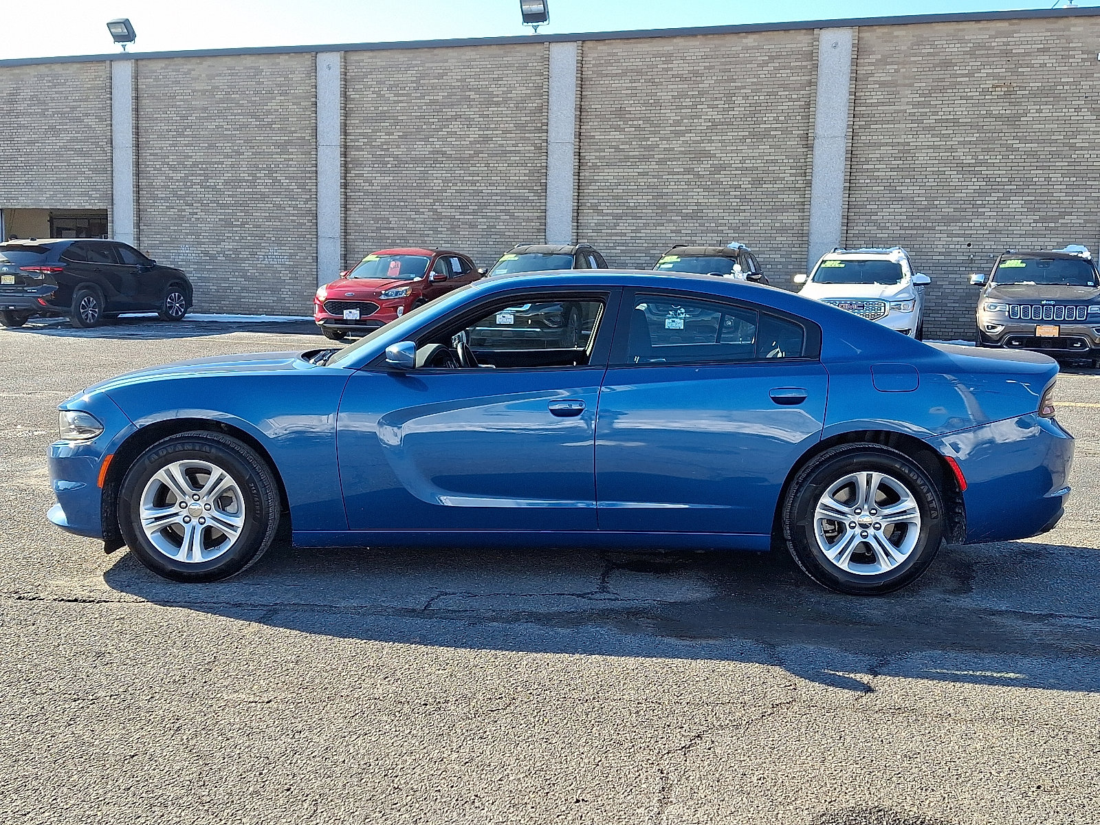 Used 2022 Dodge Charger SXT image 4