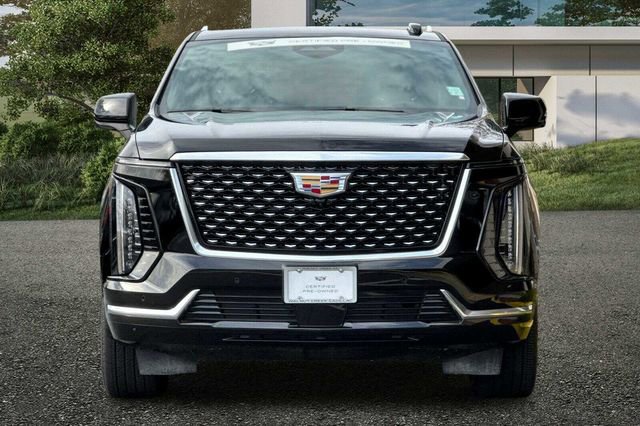 Certified 2025 Cadillac Escalade Premium Luxury image 9