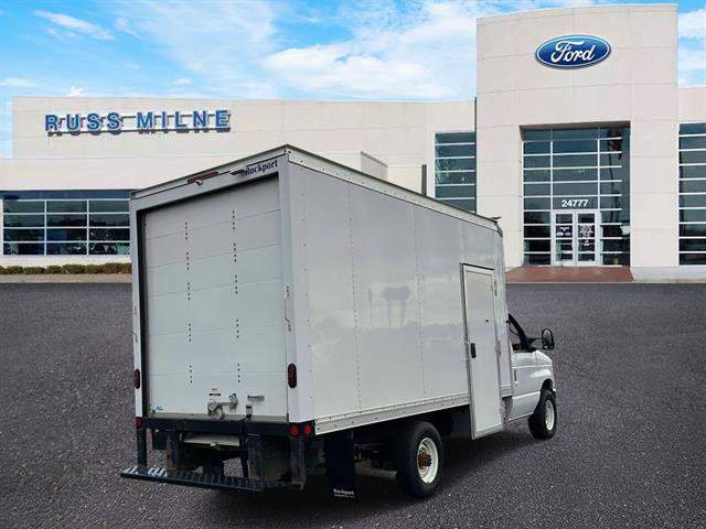 Used 2025 Ford E-350 and Econoline 350 Super Duty w/ Driver's Safety Package RWD image 4