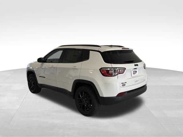 New 2026 Jeep Compass Latitude AWD/4WD image 3