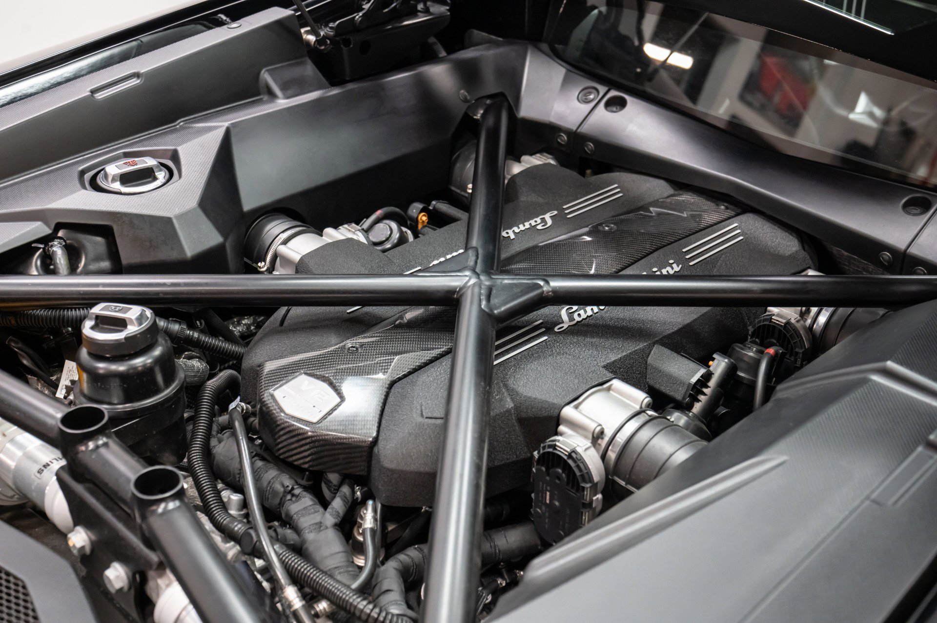 Used 2014 Lamborghini Aventador LP 700-4 image 59