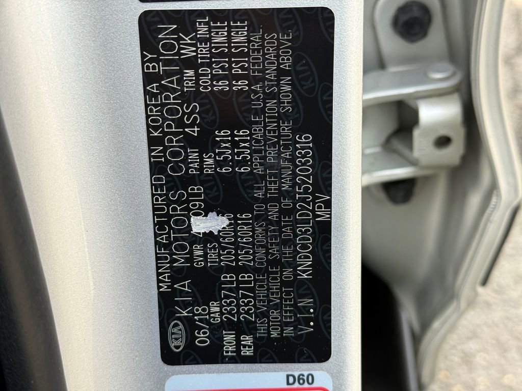 Used 2018 Kia Niro EX image 26