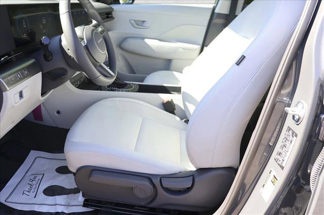 Certified 2026 Hyundai Kona SEL Sport AWD/4WD image 11