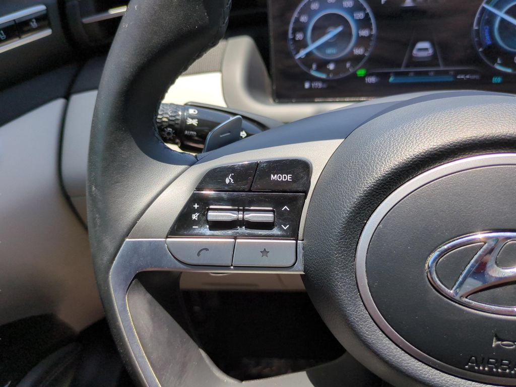 Certified 2022 Hyundai Tucson Limited AWD/4WD image 21