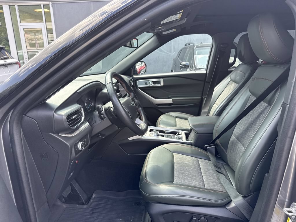 Used 2023 Ford Explorer Timberline w/ Timberline Technology Package AWD/4WD image 14