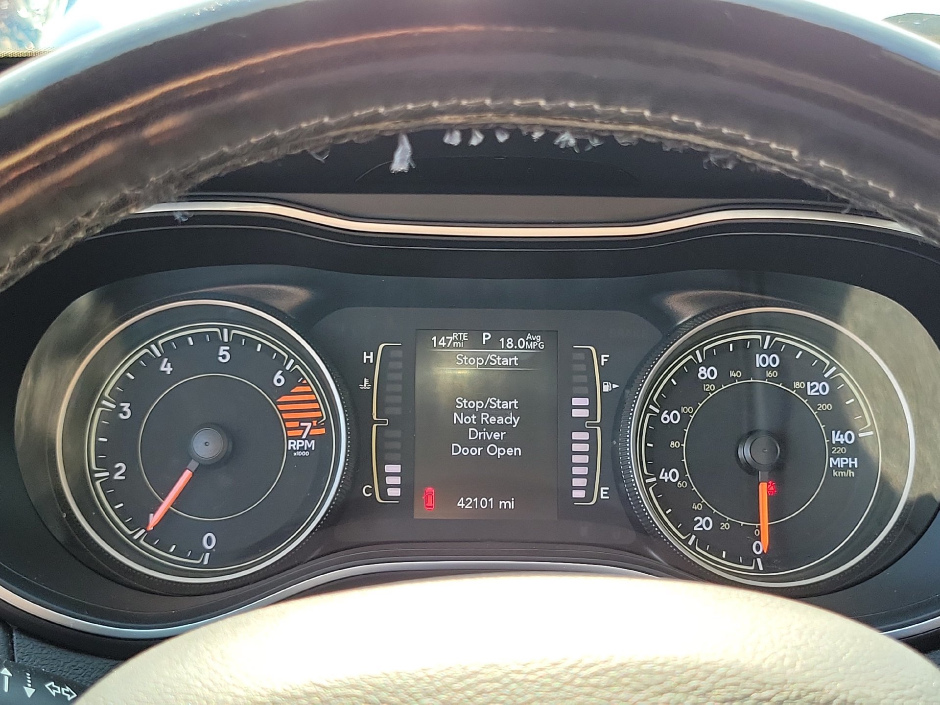 Certified 2020 Jeep Cherokee Latitude w/ Cold Weather Group FWD image 9