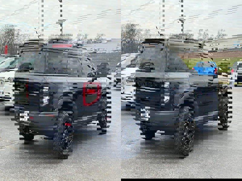 Used 2022 Ford Bronco Sport Outer Banks w/ Tech Package image 3