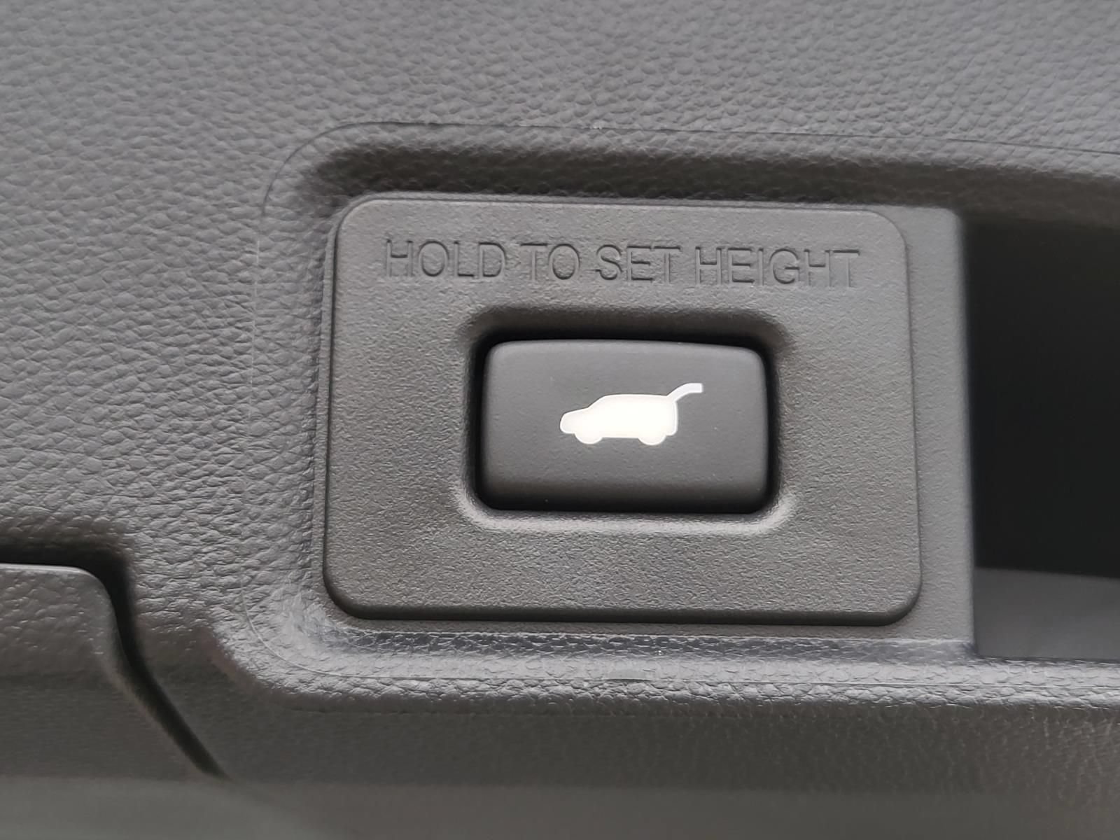 New 2026 Acura RDX SH-AWD image 11