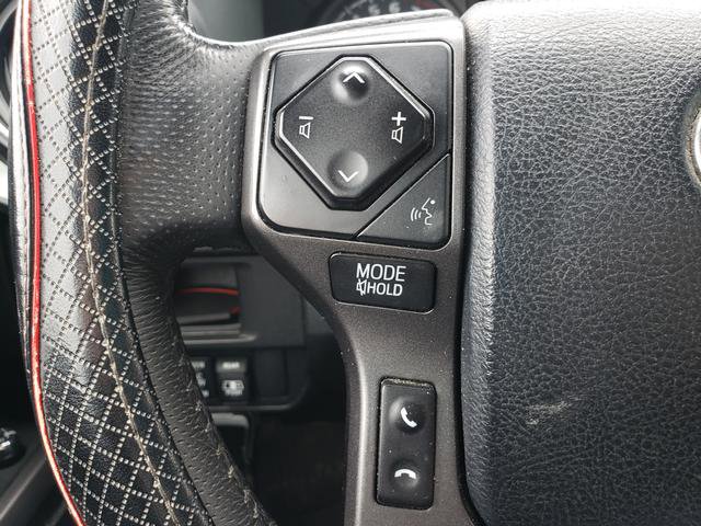Used 2017 Toyota Tacoma TRD Sport w/ Tow Package (A/T) AWD/4WD image 24