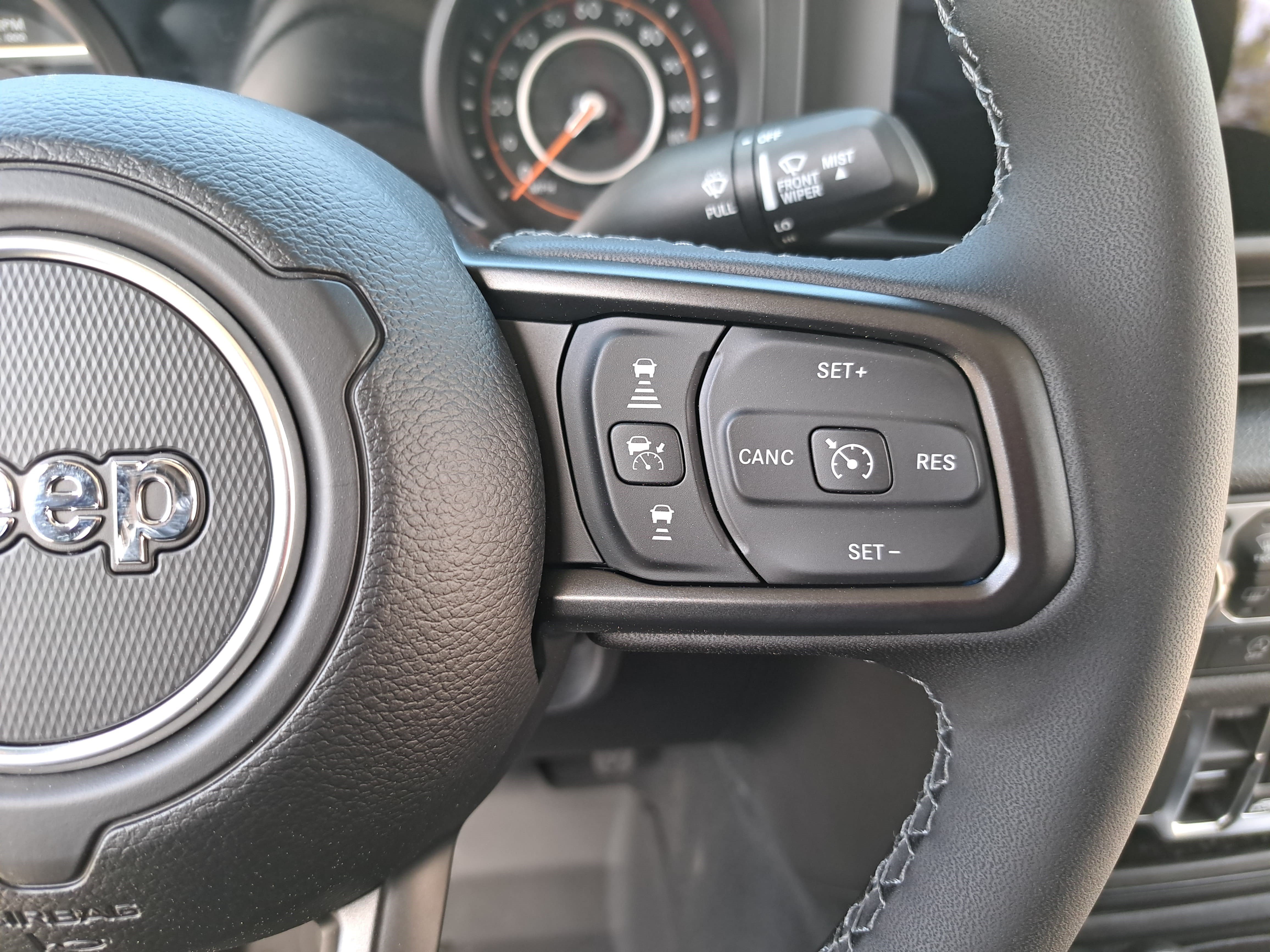 New 2026 Jeep Gladiator Sport AWD/4WD image 17