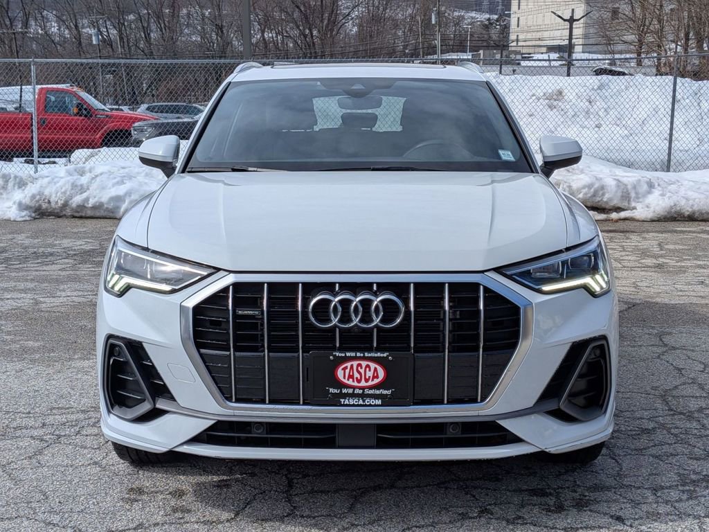 Used 2023 Audi Q3 2.0T Premium Plus w/ Premium Plus Package image 10
