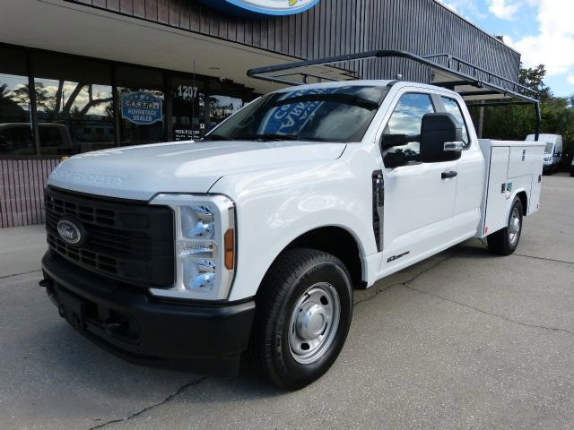 Used 2024 Ford F250 XL image 2