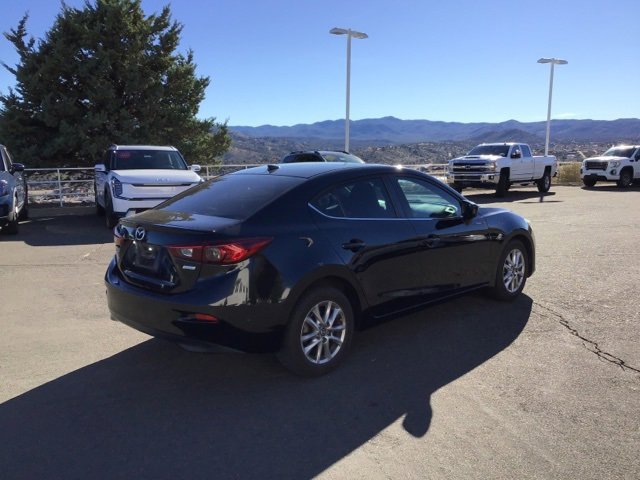 Used 2016 MAZDA MAZDA3 i Touring w/ Popular Equipment Package image 8