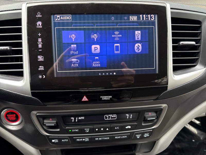 Used 2017 Honda Pilot EX image 42