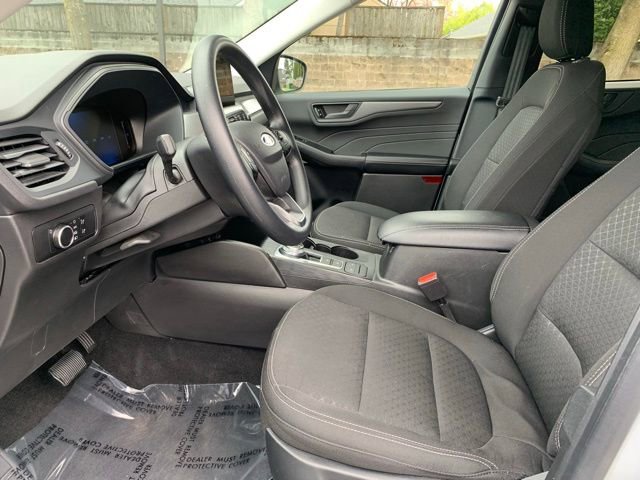 Certified 2025 Ford Escape Active AWD/4WD image 12
