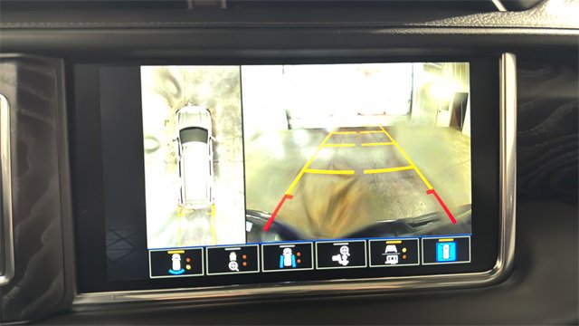 Used 2024 GMC Yukon Denali image 14