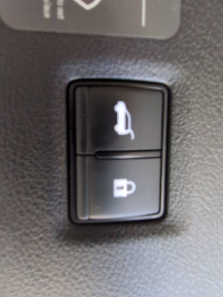 Used 2024 INFINITI QX50 Sport AWD/4WD image 36