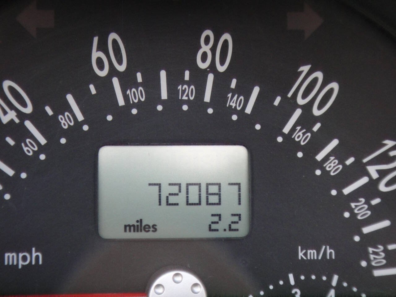 Used 2004 Volkswagen Beetle GLS FWD image 10