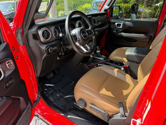 Used 2022 Jeep Gladiator Rubicon w/ Cold Weather Group AWD/4WD image 12