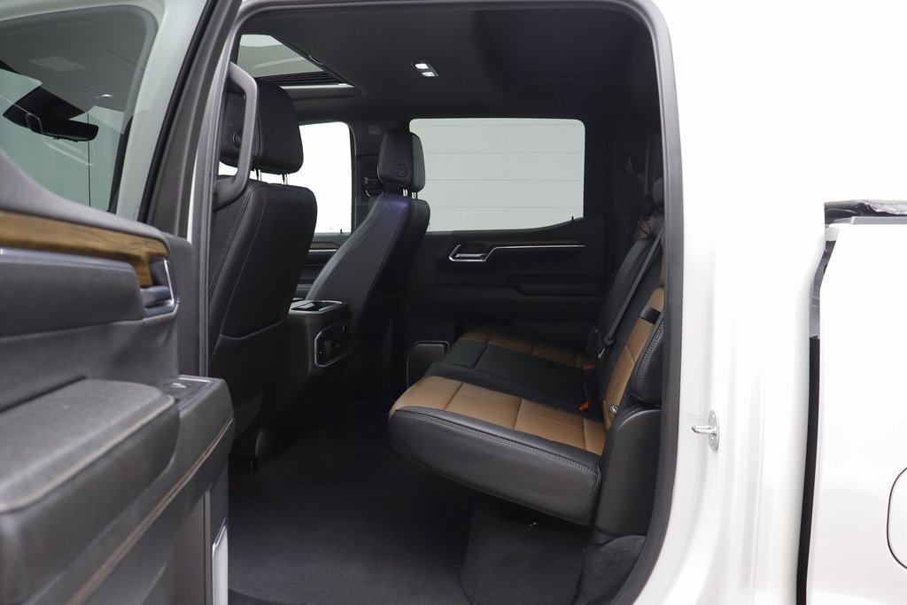 Certified 2024 Chevrolet Silverado 1500 High Country w/ High Country Premium Package image 15